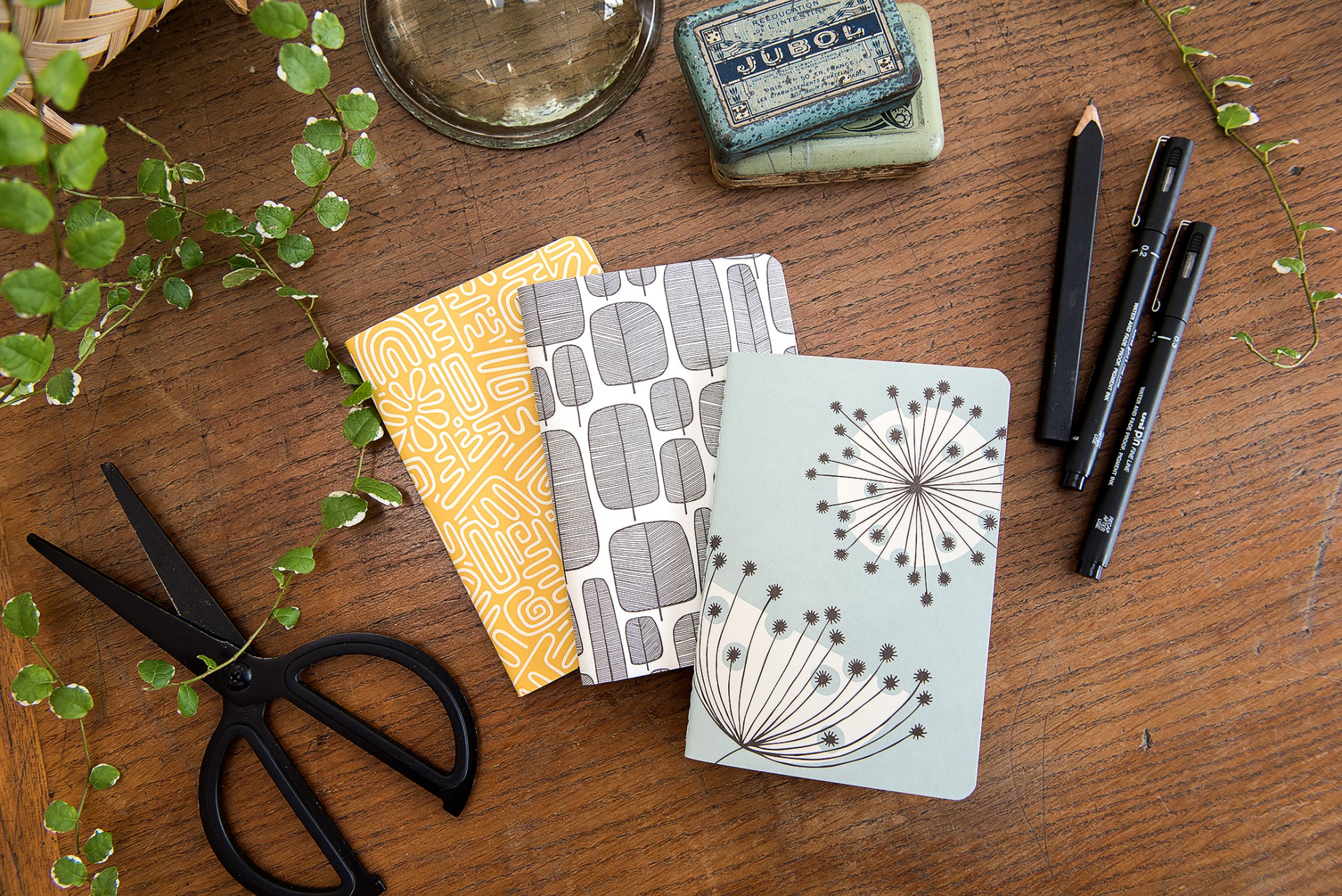 Cotton Tree: Handbag Notebook & Pen - Image 5